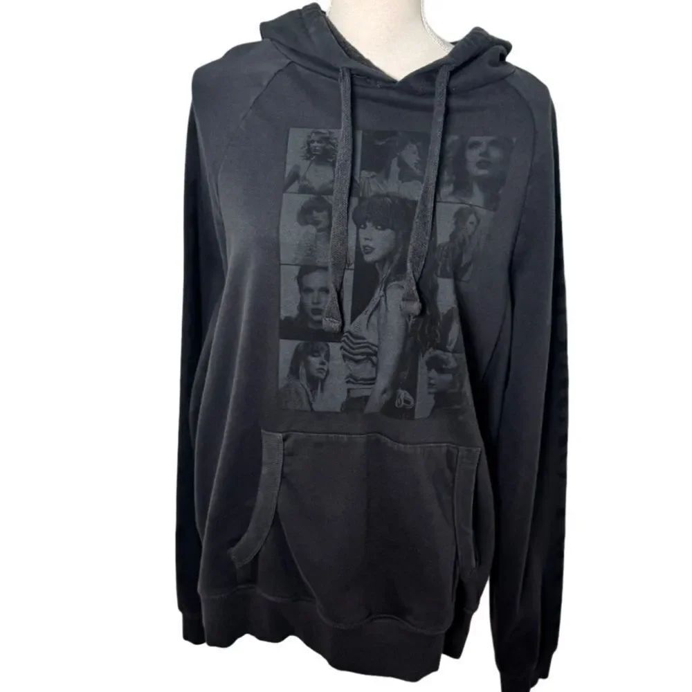 Taylor Swift The Eras Tour Black Oversized Hoodie M